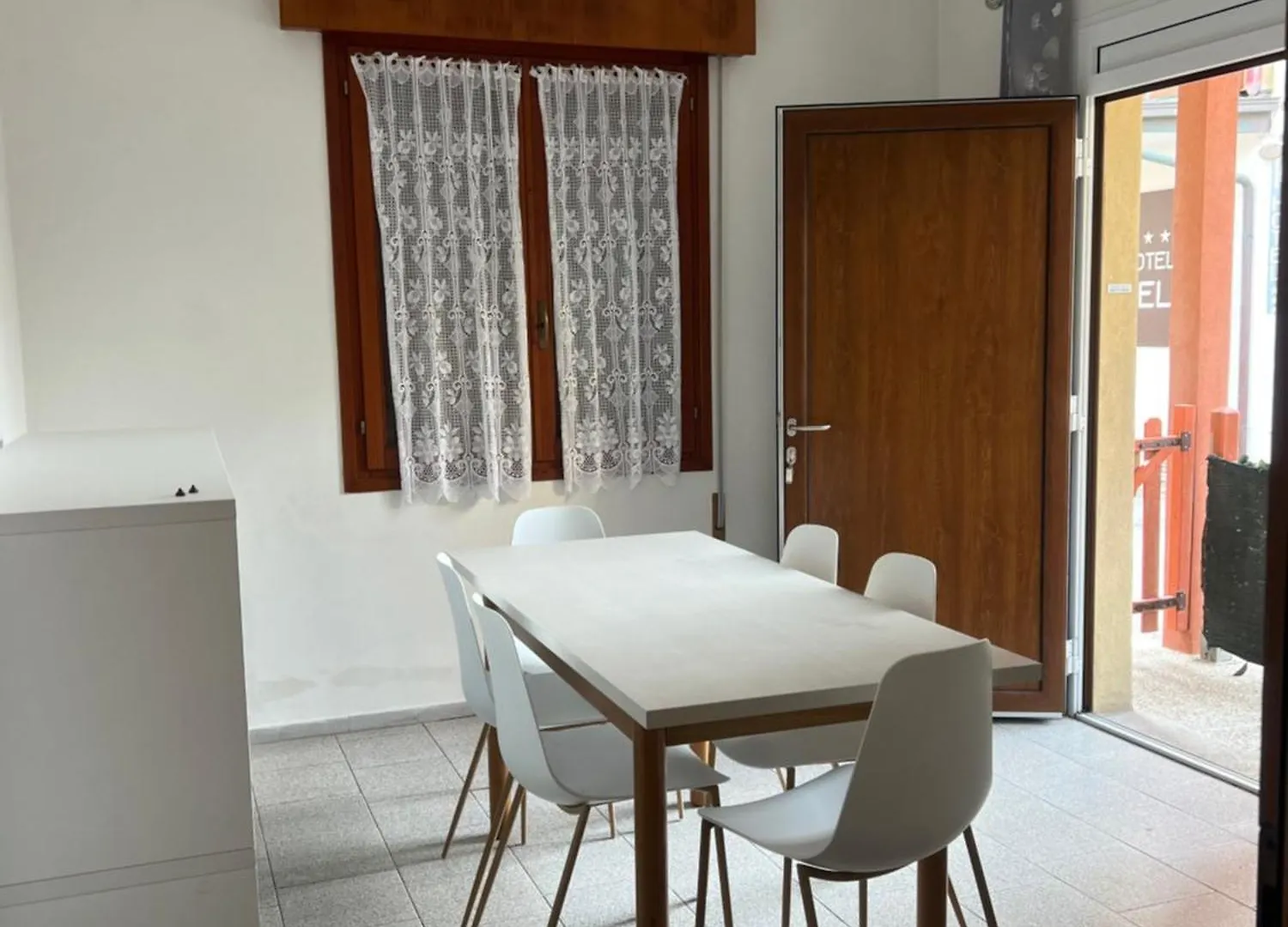 Villa Cattel Lido di Jesolo 0*,  Italy